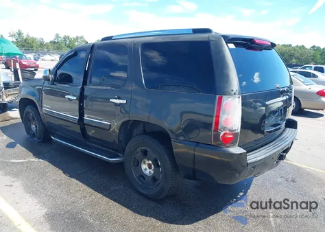 2008 GMC Yukon Denali z USA, uszkodzony, nr VIN 1GKFK63838J152342